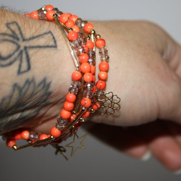 Beautiful orange and gold charm bracelet set - Picture 2 of 4